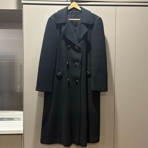 Elegant Vintage 1960s Black Double-Breasted 100% Cashmere Coat